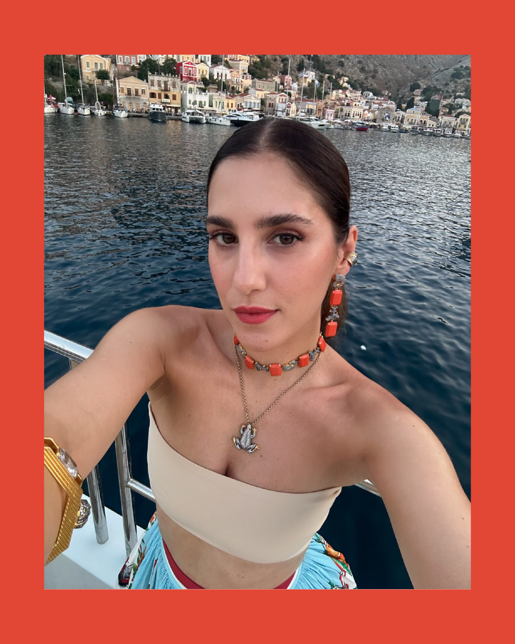 HOTLIST: Begüm Kıroğlu